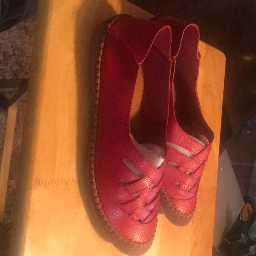 Women’s shoes. SOLD